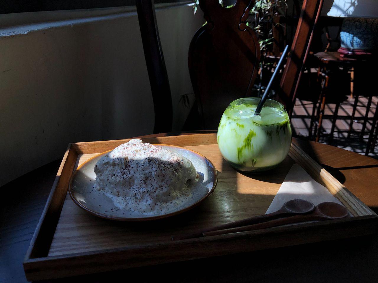 Popular Gangnam Cafe | Gabaedo